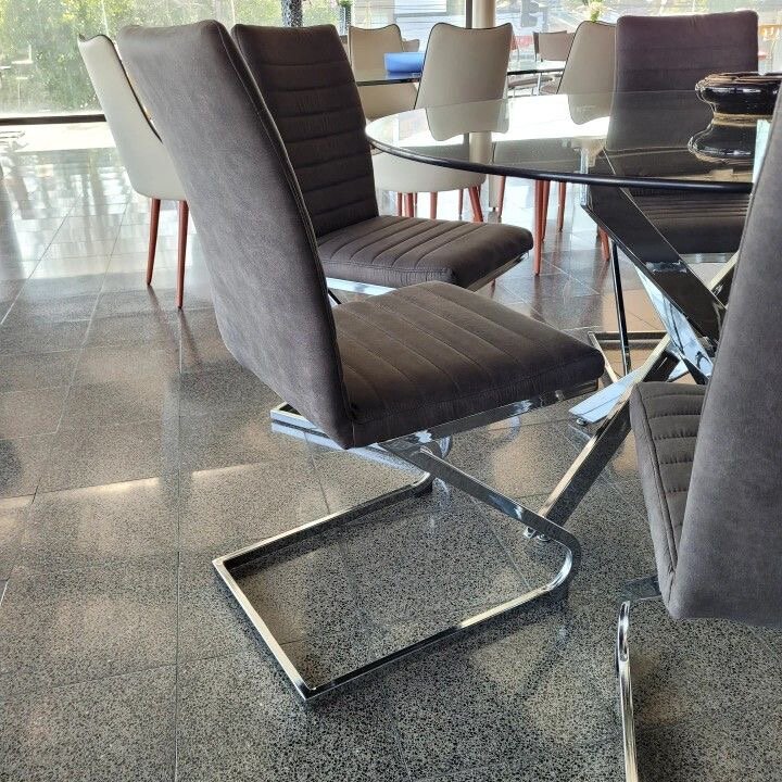 Chaise de salle à manger gris métallique