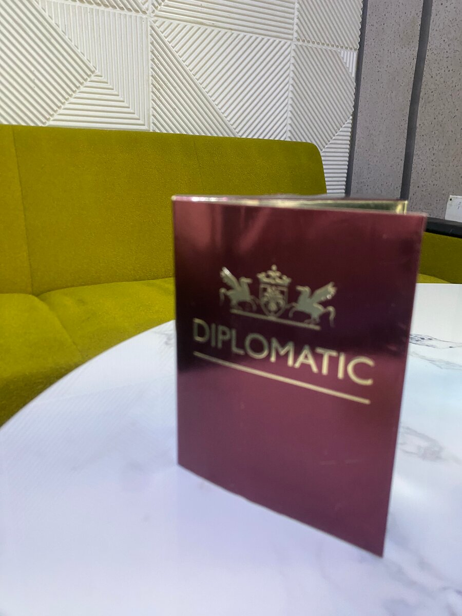 Eau de Parfum Diplomatic