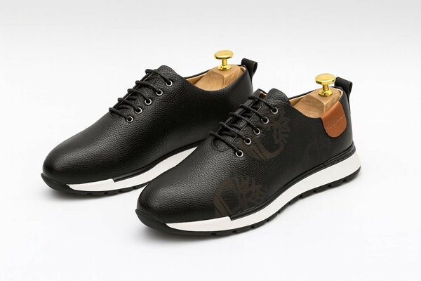 Chaussures en cuir élégantes homme