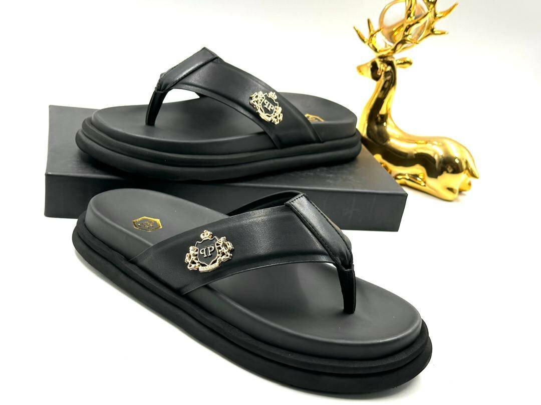 Solid triple sole slippers