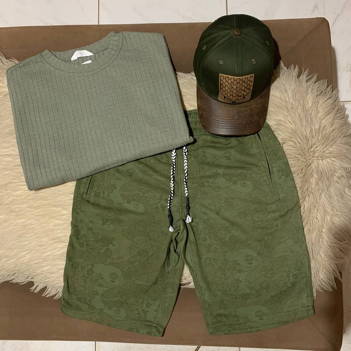 ready-made green outfit
