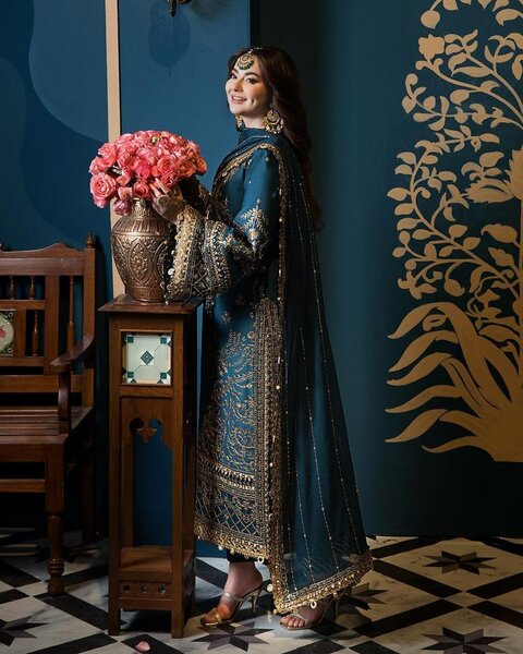 Fabric chiffon & malai