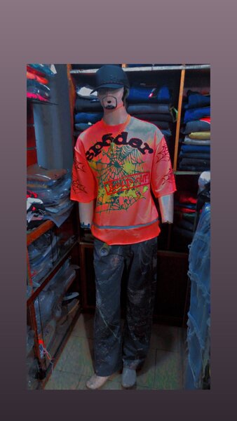 T-shirt oversize imprimé graffiti