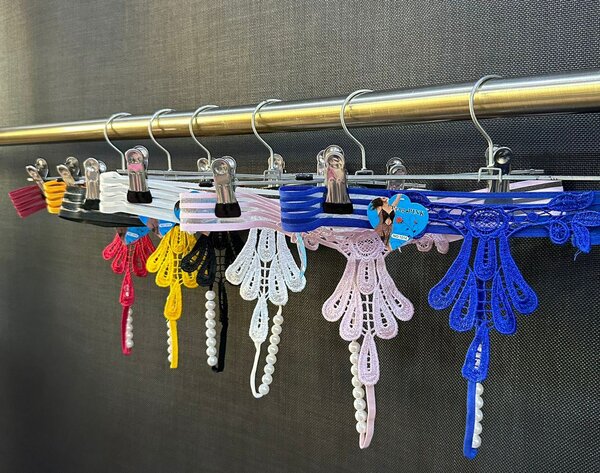 Ladies Pants a dozen