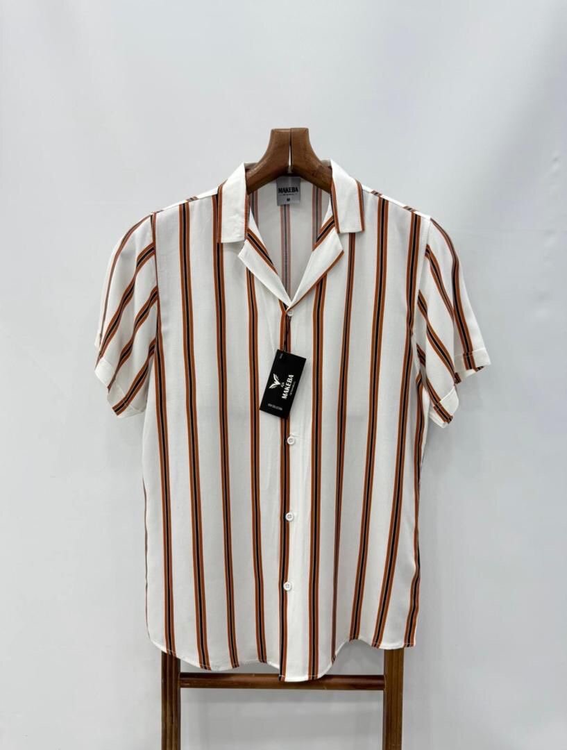 Chemise à manches courtes