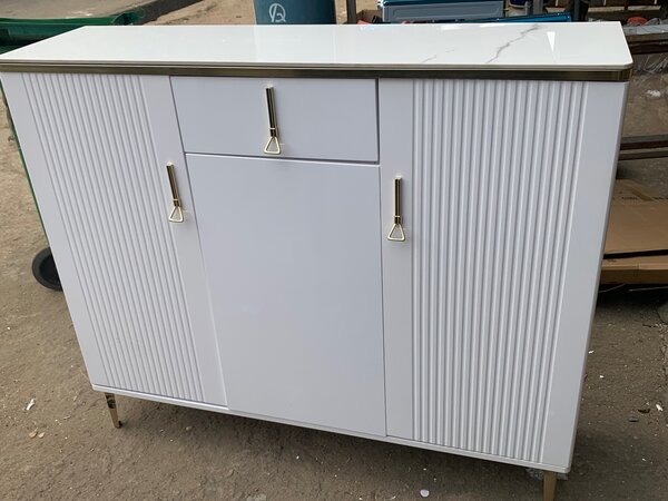 Armoire de bureau importé Très solide