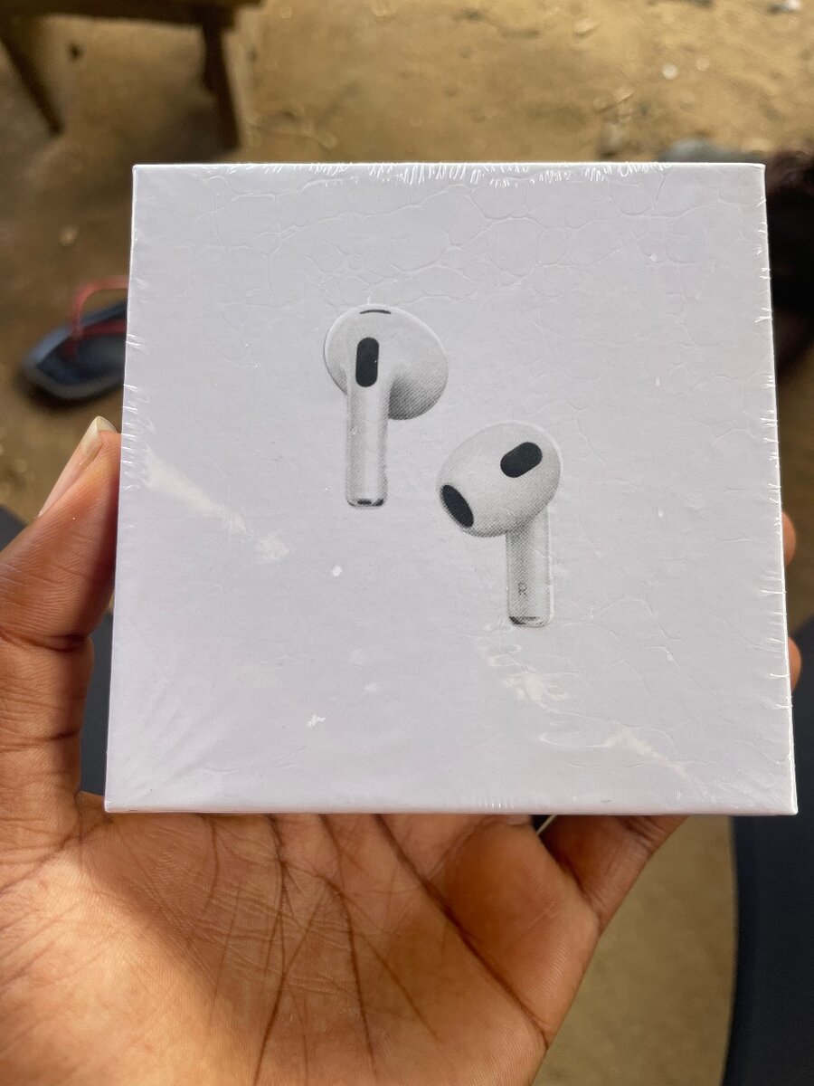 AirPods 3