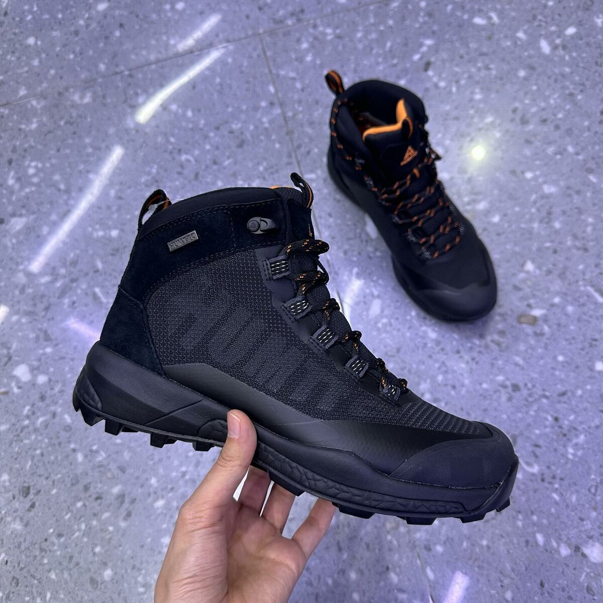 Термо кроссовки размер 40-44