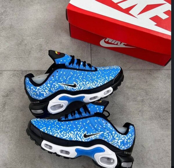 Baskets Nike Air Max TN Homme