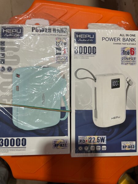 Batterie Externe HEPU 30000mAh