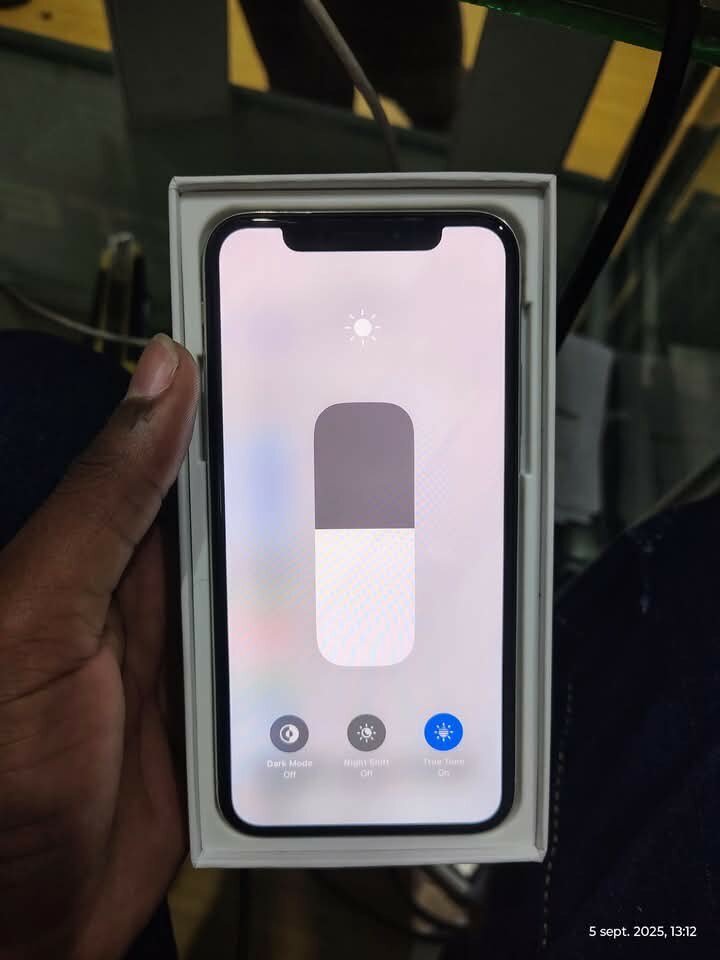 iPhone X 64Go Argent