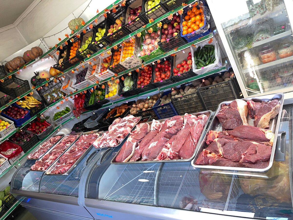 Мясо фрукты овощи