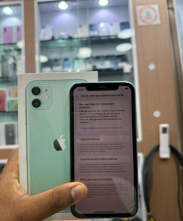 iPhone 11 Vert 64Go