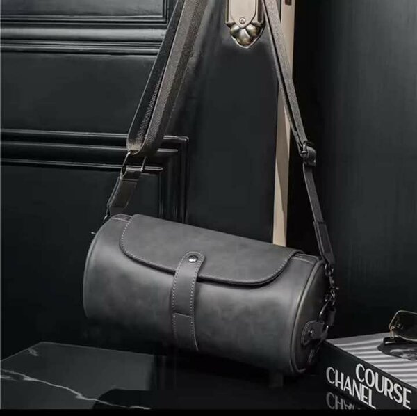 Sac bandoulière en cuir élégant