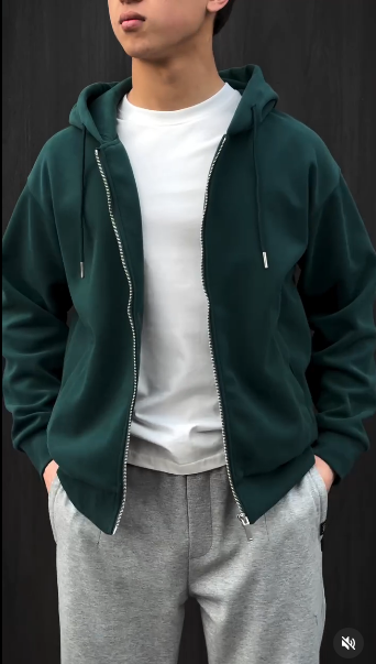 Кофта с капюшоном