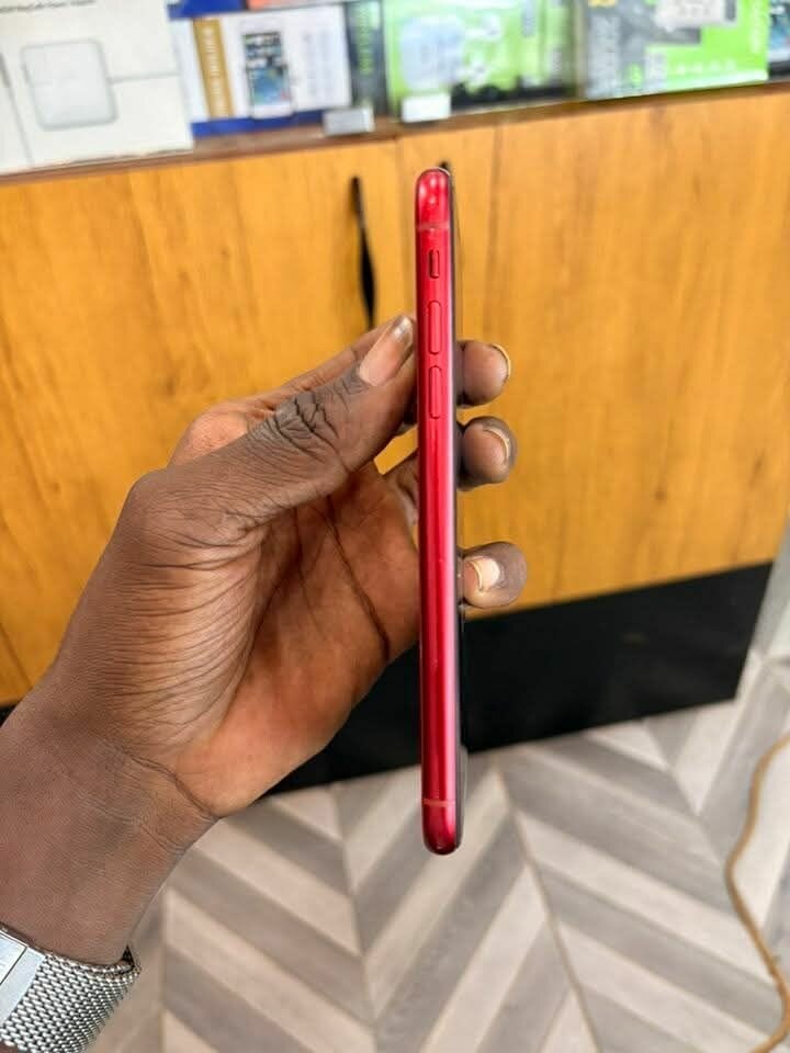 iPhone XR Rouge 64GB