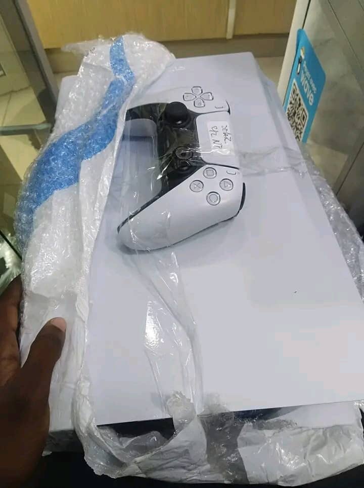 Console de jeu PS5 Sony