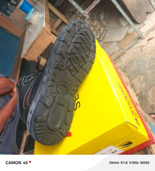 Chaussures de sécurité noires pour hommes