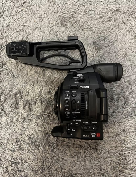 Canon c100 mark ii 