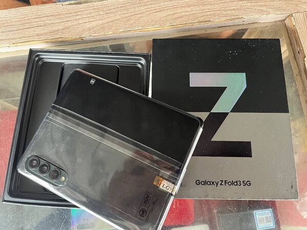 Samsung Z FOLD 3