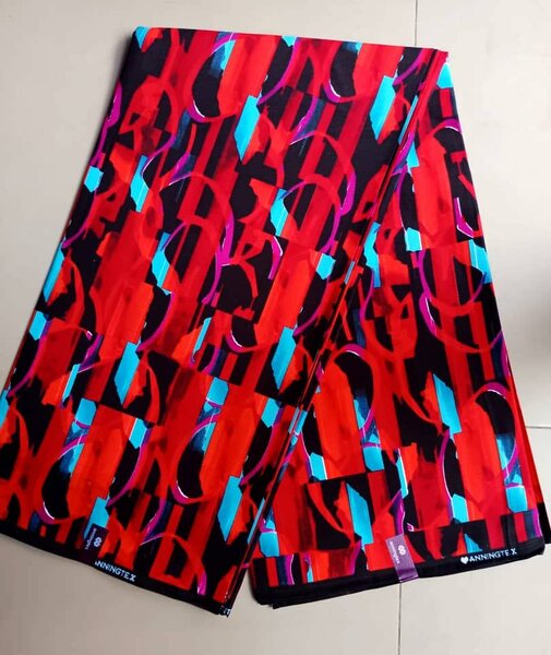 Perfect chitenge plug