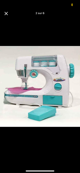 Machine à coudre jouet enfant