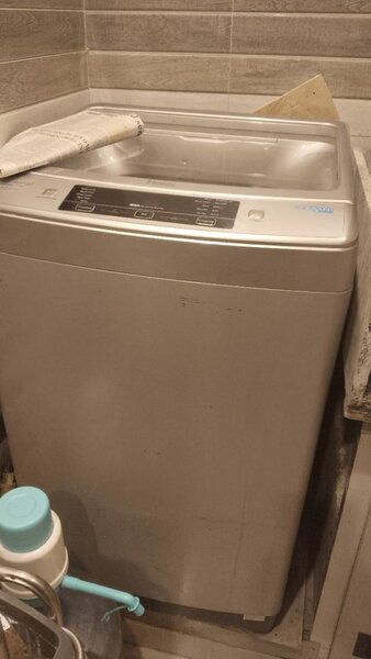 Haier Automatic washing machine