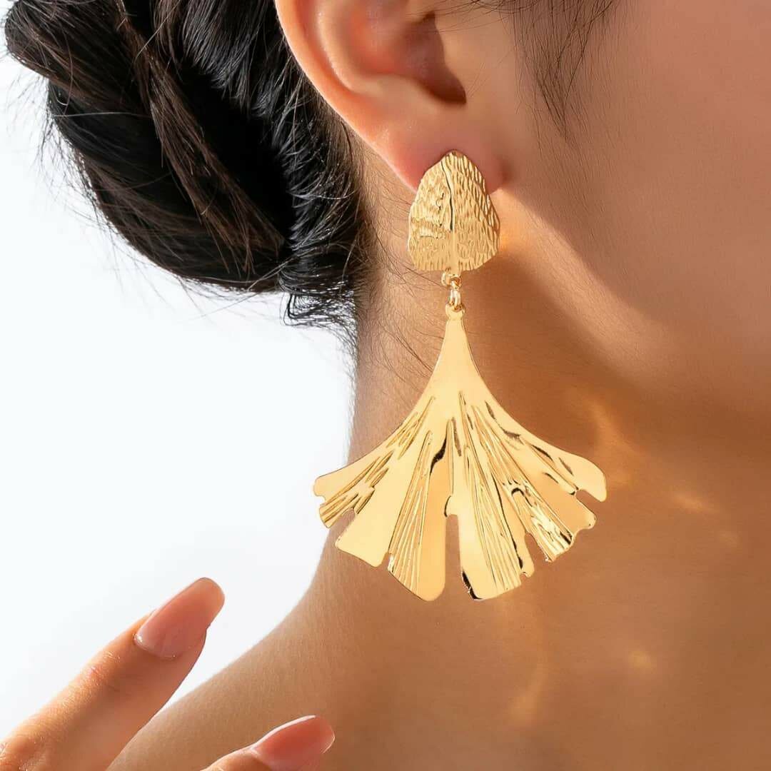 Boucles d'Oreilles Dorées Élégantes