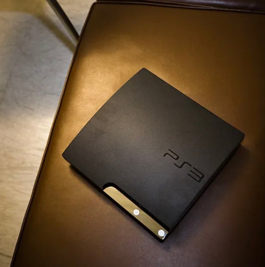 Console PS3 avec manettes