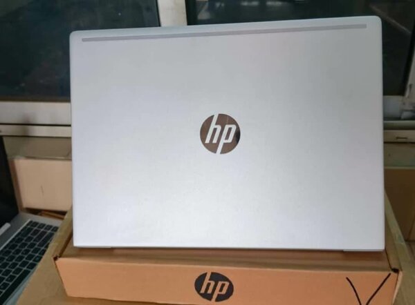 Ordinateur portable HP élégant