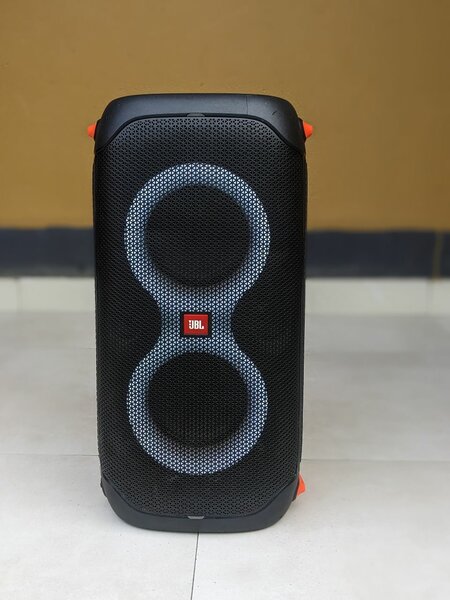 JBL PartyBox 110