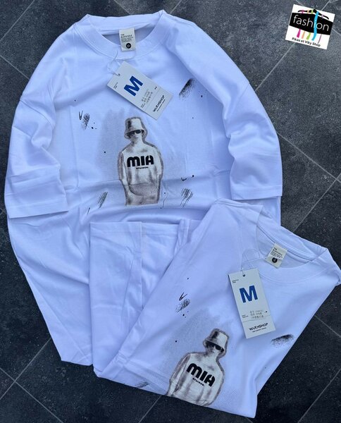 T-shirt blanc artistique MIA