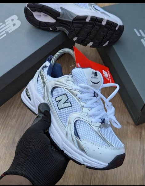 Stylish Unisex Sneakers