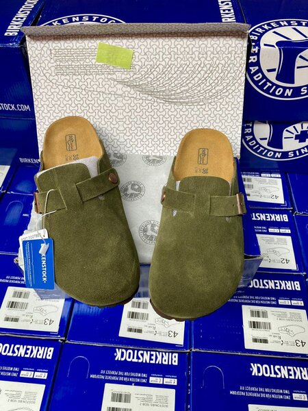 BIRKENSTOCK