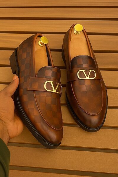 Mocassins en cuir marron élégants