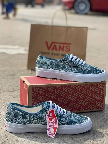 Vans Old Skool Sneakers