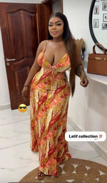 Robe maxi fleurie élégante