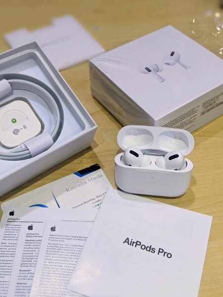 AirPods Pro first Gen