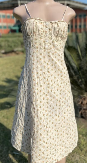 Beautiful elegant women's dress  size:M