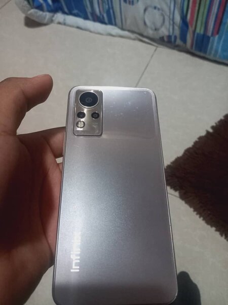 Infinix Note 12 with free 32gb memory card