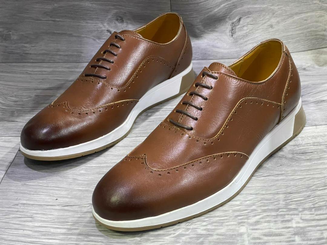 Paire de souliers homme