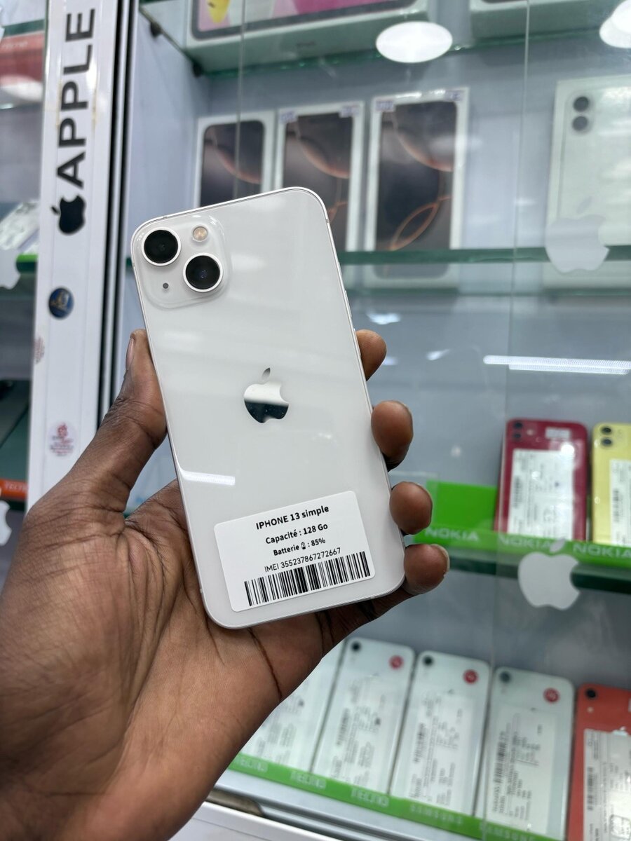 Disponible 13 simple 128go