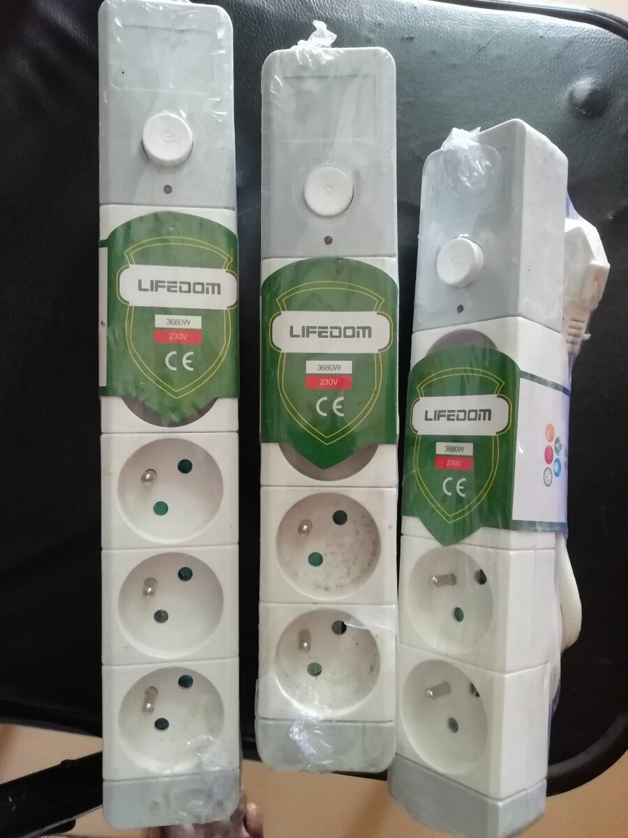 Multiprise  5   trous  LIFEDOM