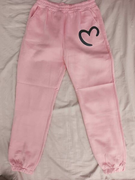 sweatpants