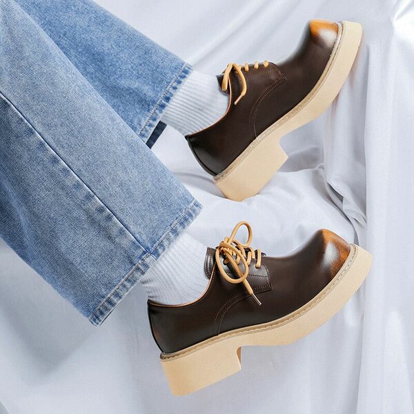 Chaussures Derbies à Talons