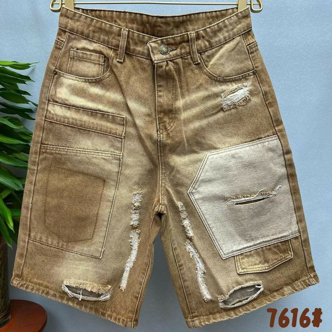 Shorts en denim déchirés