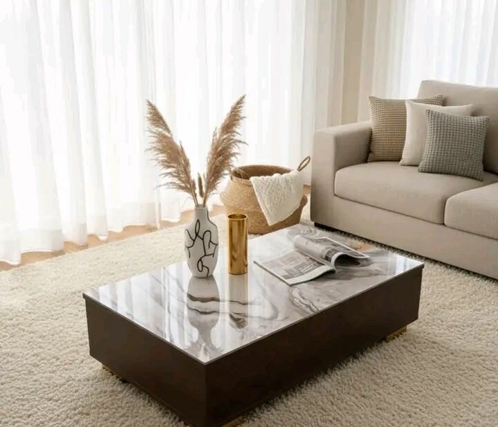 Table basse en marbre moderne