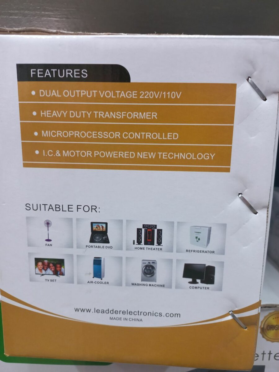 Leader VR-S1000 Voltage Regulator