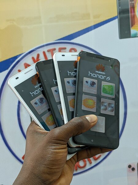 Honor 6 mini