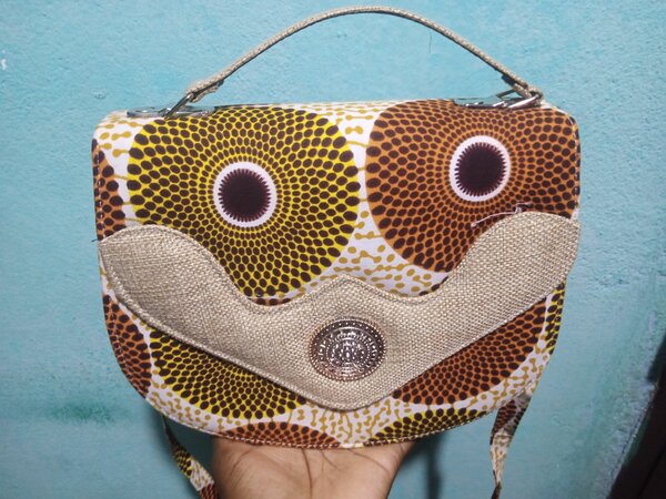 Sac à main en motifs de pagne